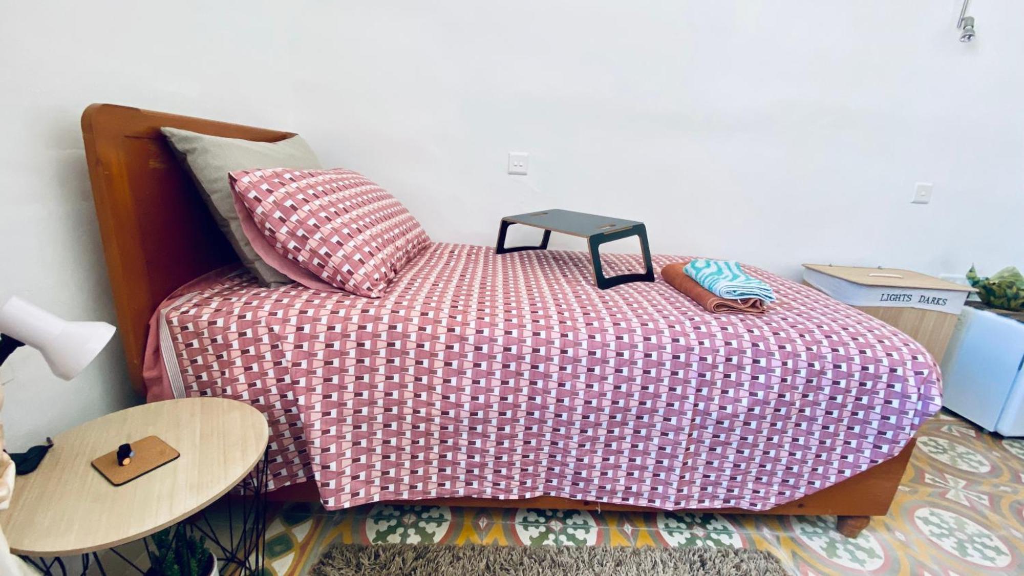 Free Breakfast, Pool, Spacious Aircon Hideaway Apartment Mosta Bagian luar foto